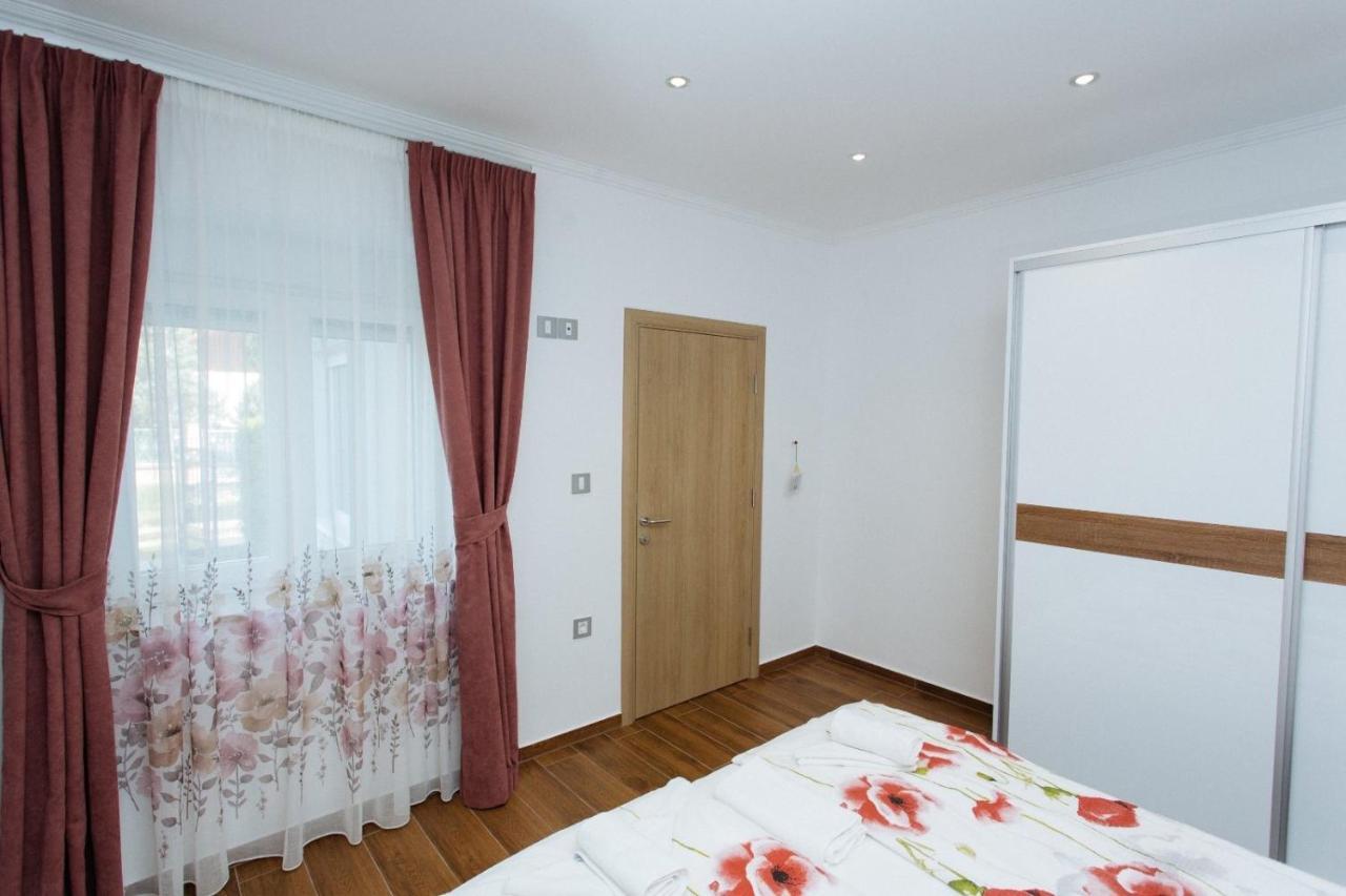 Apartmani Mikic Palic Bagian luar foto
